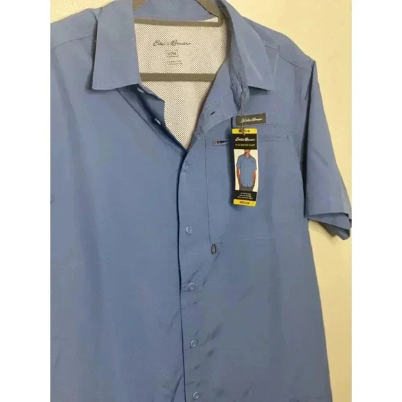 Eddie Bauer Medium Moisture Wicking Short Sleeve Tech Woven Shirt - Picture 3 of 5